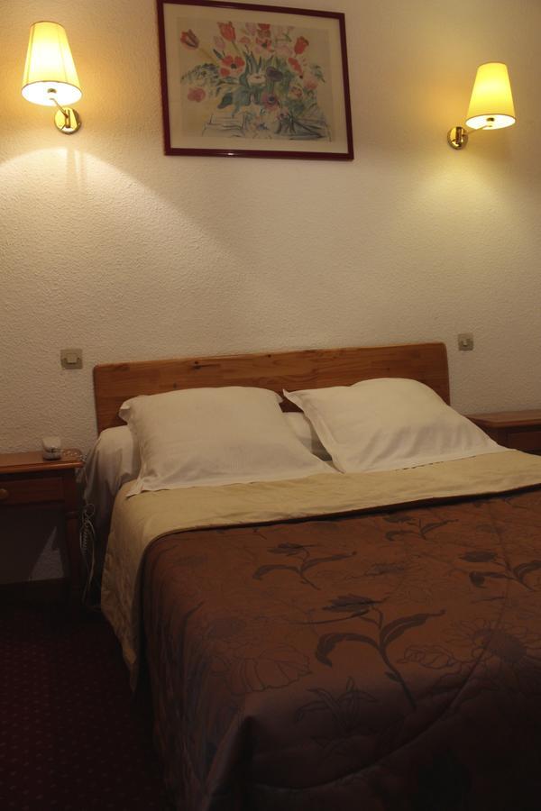 Hotel Du Champs De Mars Béziers Zewnętrze zdjęcie